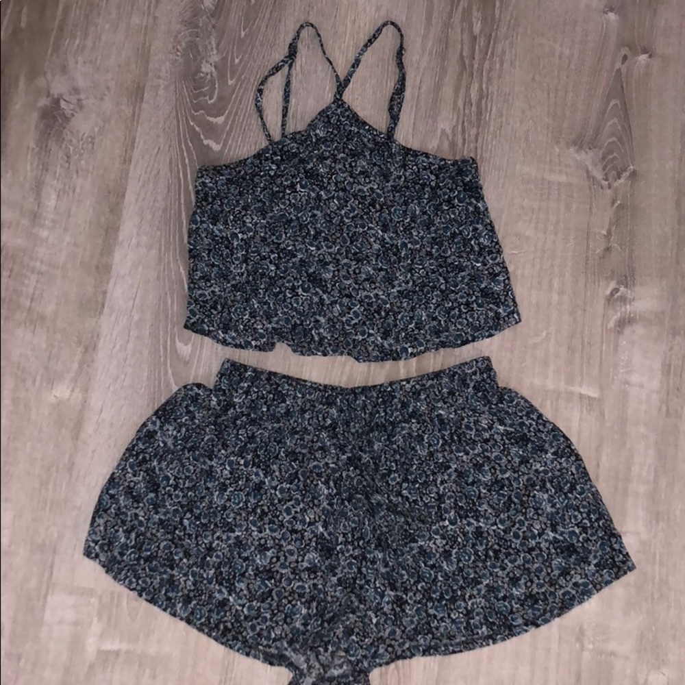 American Eagle Two piece set